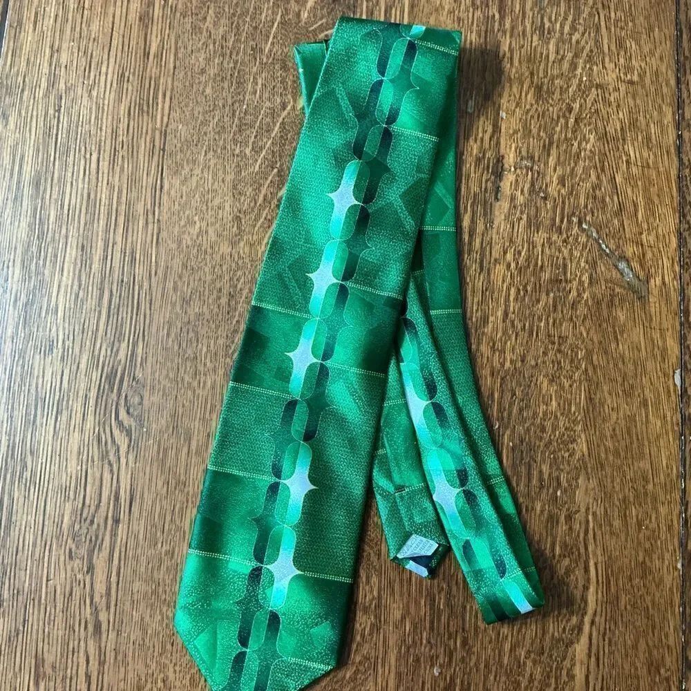 Fratello Mens Necktie Tie Green And Black Geometric Design ￼